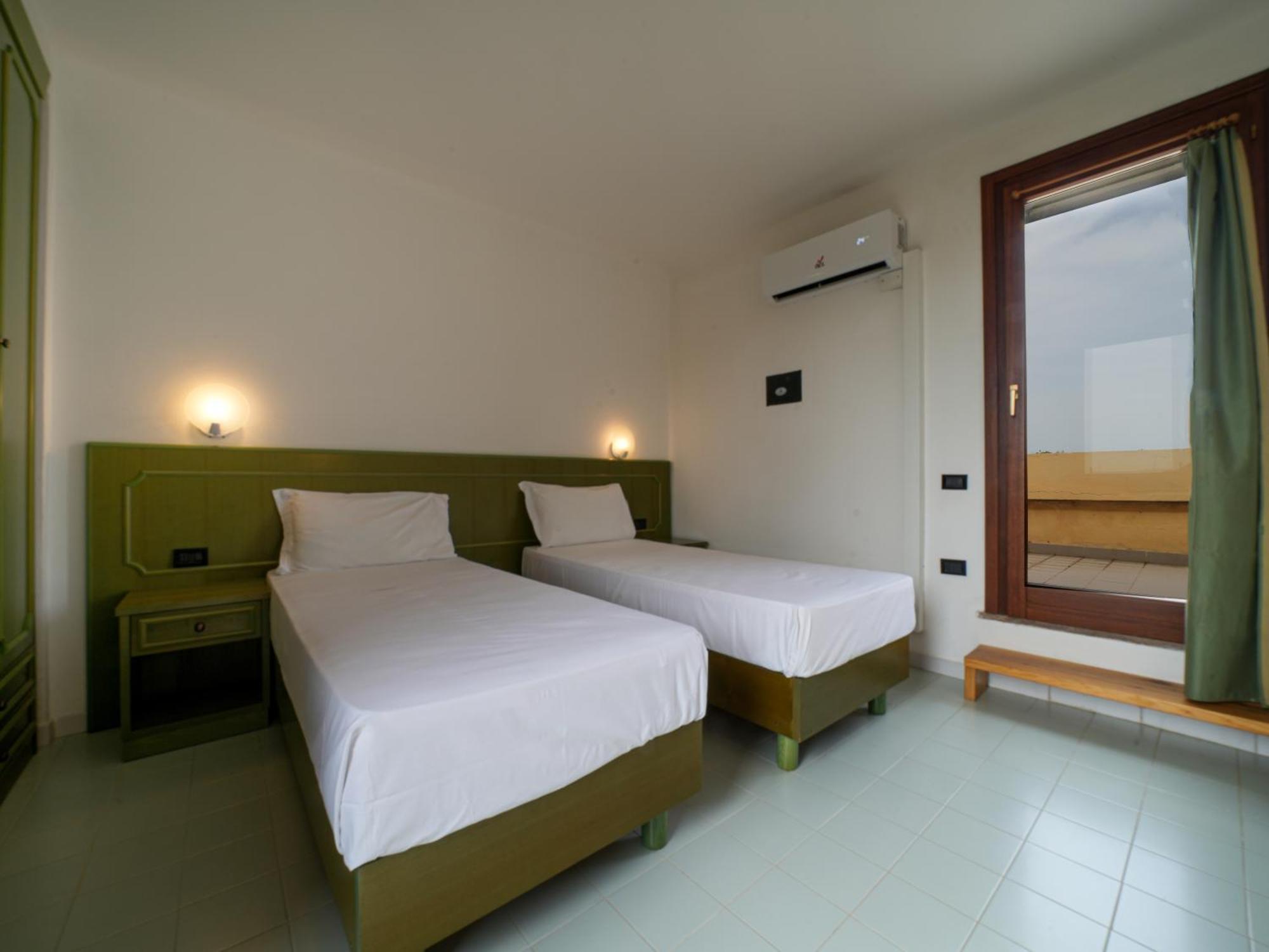 Le Tonnare Di Stintino - Beach Resort Exterior foto
