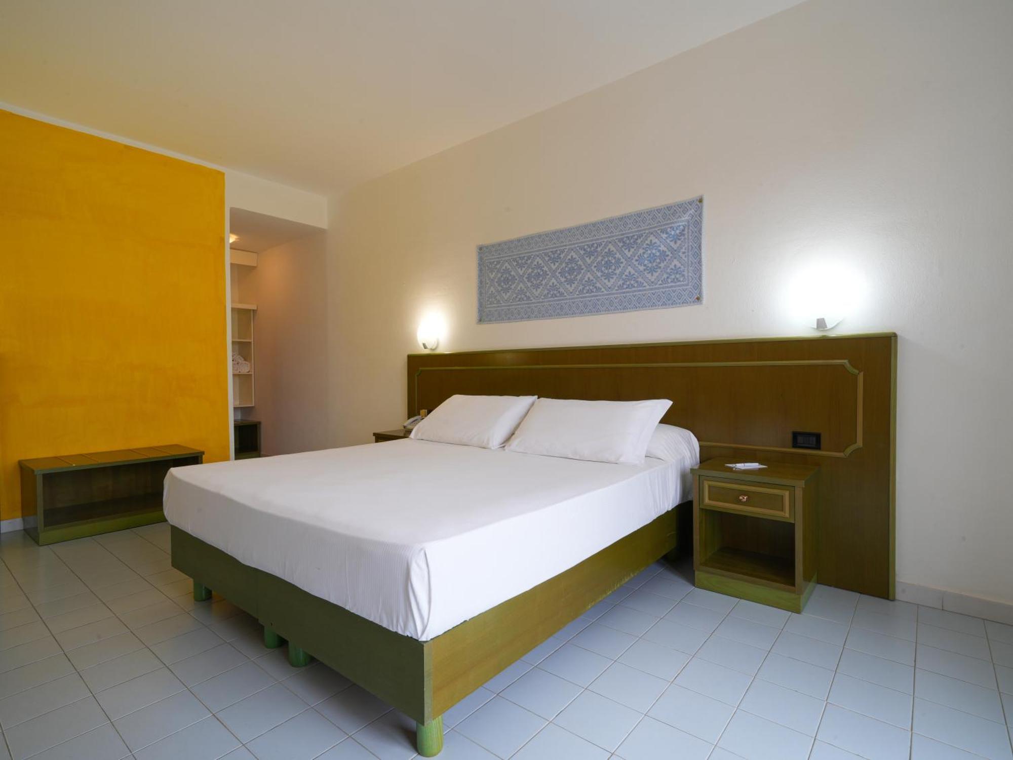 Le Tonnare Di Stintino - Beach Resort Exterior foto