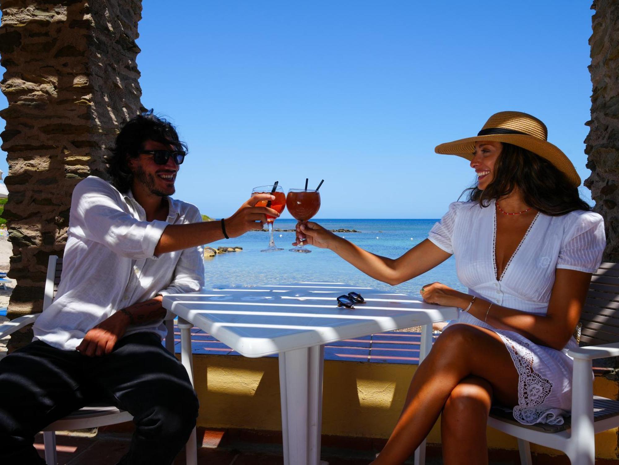 Le Tonnare Di Stintino - Beach Resort Exterior foto
