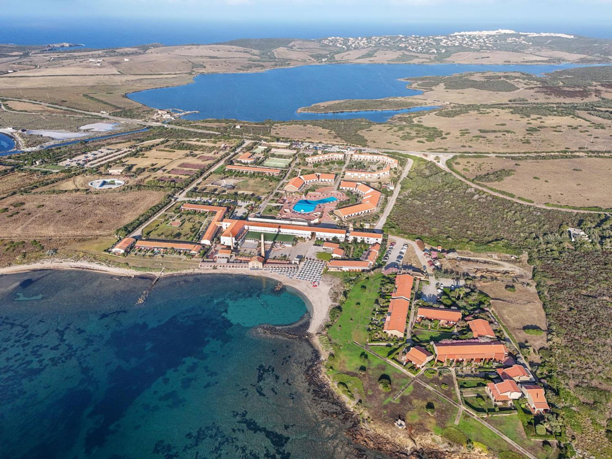 Le Tonnare Di Stintino - Beach Resort Exterior foto
